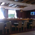 Lansdowne Hotel